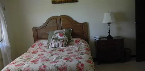 The Residences At Briarwood Falmouth Hotel